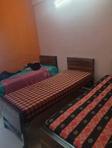Bedroom Image of Sri Sai Balaji pg for gents  in Bommanahalli, Bengaluru