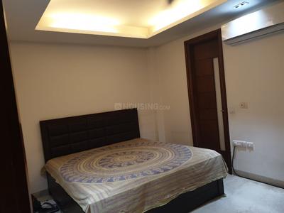 Bedroom Image of 2200 Sq.ft 3 BHK Builder Floor for rent in Defence Colony New Delhi for Rs. 145000