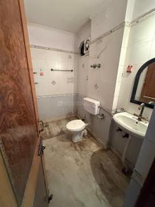 Bathroom Image of 1650 Sq.ft 3 BHK Apartment / Flat for sale in Apex Buildcon Vardaan Apartment, Indirapuram Ghaziabad for Rs. 14500000