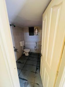 Bathroom Image of 750 Sq.ft 2 BHK Independent House for rent in Rayasandra Bengaluru for Rs. 17500