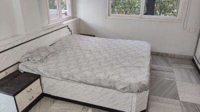 Bedroom Image of 2000 Sq.ft 3 BHK Apartment / Flat for rent in Palasia Indore for Rs. 60000