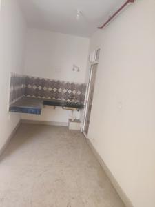 Kitchen Image of 1000 Sq.ft 3 BHK Apartment / Flat for rent in Signature Global Golf Green, Sector 79 Gurgaon for Rs. 12000