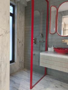 Bedroom One Image of 2000 Sq.ft 3 BHK Apartment / Flat for sale in Gateway, Santacruz West Mumbai for Rs. 75000000