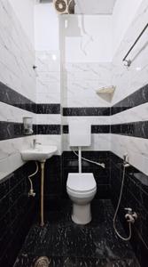 Bathroom Image of 790 Sq.ft 1 BHK Builder Floor for rent in Gandhi Path West Jaipur for Rs. 12000