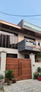 Image of 4500 Sq.ft 5 BHK Independent House for sale in Sector 41, Noida for Rs. 70000000