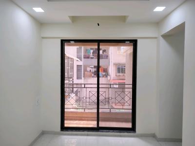 Living Room Image of 1040 Sq.ft 2 BHK Apartment / Flat for rent in Lodha Luxuria, Thane West Thane for Rs. 52000