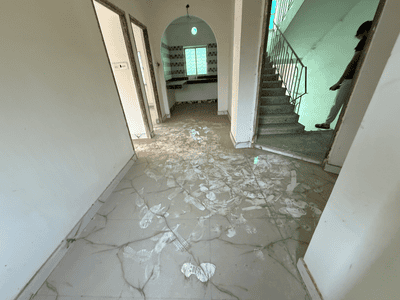 Living Room Image of 750 Sq.ft 2 BHK Apartment / Flat for sale in Airport Gate No 2 Kolkata for Rs. 3150000