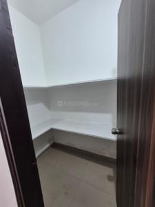 Bedroom Image of 1000 Sq.ft 3 BHK Apartment / Flat for rent in Raheja Arth, Labhandih Raipur for Rs. 18000