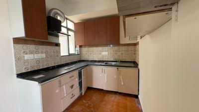 Kitchen Image of 997 Sq.ft 2 BHK Apartment / Flat for sale in Unitech Uniworld Gardens 2, Sector 47 Gurgaon for Rs. 14200000
