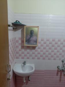 Bathroom Image of 947 Sq.ft 2 BHK Apartment / Flat for rent in Sithalapakkam Chennai for Rs. 24000