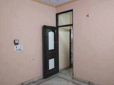 Bedroom Image of 1440 Sq.ft 3 BHK Builder Floor for sale in Mukherjee Nagar New Delhi for Rs. 15000000