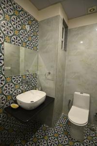 Bathroom Image of 450 Sq.ft 1 RK Studio for rent in Vidhyadhar Nagar Jaipur for Rs. 21000