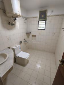 Image of 1650 Sq.ft 3 BHK Apartment / Flat for rent in Halasuru, Bengaluru for Rs. 100000