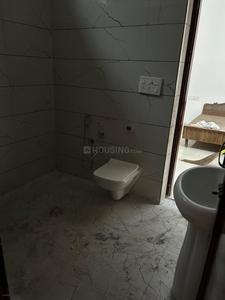 Bathroom Image of 496 Sq.ft 2 BHK Builder Floor for rent in Civil Lines Bathinda for Rs. 18000