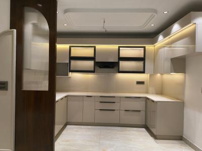 Kitchen Image of 1550 Sq.ft 3 BHK Builder Floor for sale in Vaishali Ghaziabad for Rs. 18000000