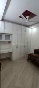 Bedroom Image of 800 Sq.ft 3 BHK Builder Floor for sale in Laxmi Nagar New Delhi for Rs. 8500000