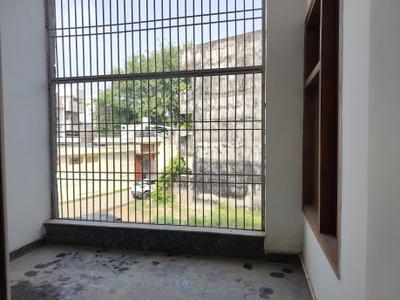 Balcony Image of 2400 Sq.ft 4 BHK Builder Floor for sale in Vasundhara Ghaziabad for Rs. 20600000