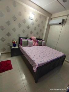 Bedroom Image of 800 Sq.ft 2 BHK Builder Floor for sale in Lakshya Apartment, Ghitorni New Delhi for Rs. 5000000