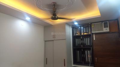 Kitchen Image of 1010 Sq.ft 3 BHK Builder Floor for rent in Sector 16 Rohini New Delhi for Rs. 32000