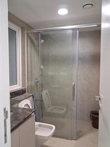 Common Bathroom Image of 1732 Sq.ft 2 BHK Apartment / Flat for sale in DLF One Midtown, Karampura New Delhi for Rs. 45000000