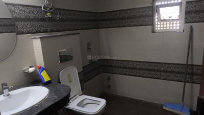 Image of 2050 Sq.ft 3 BHK Apartment / Flat for rent in Pareena Express Heights, Sector 99, Gurgaon for Rs. 57000