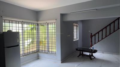 Living Room Image of 2400 Sq.ft 3 BHK Duplex for sale in Besant Nagar Chennai for Rs. 37500000