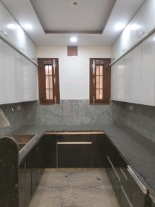 Kitchen Image of 950 Sq.ft 3 BHK Builder Floor for sale in Shalimar Bagh New Delhi for Rs. 16200000