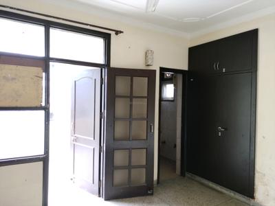 Bedroom Image of 2200 Sq.ft 3 BHK Apartment / Flat for sale in Ispatika Apartments, Sector 4 Dwarka New Delhi for Rs. 27500000