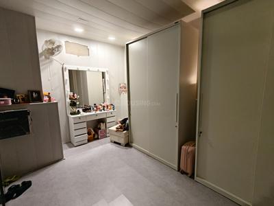 Bedroom Image of 1800 Sq.ft 4 BHK Builder Floor for sale in Ashok Vihar New Delhi for Rs. 48000000