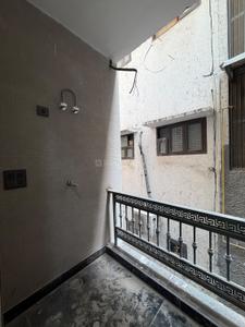 Balcony Image of 1000 Sq.ft 2 BHK Builder Floor for sale in Raja Garden New Delhi for Rs. 15000000