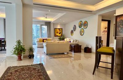 Hall Image of 7200 Sq.ft 4 BHK Builder Floor for rent in Panchsheel Park New Delhi for Rs. 500000