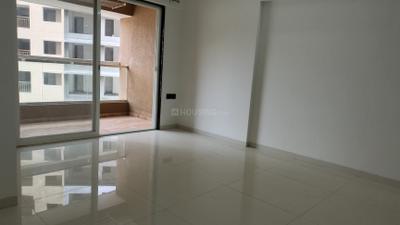 Living Room Image of 940 Sq.ft 2 BHK Apartment / Flat for rent in Krisna Nirmaan Amorapolis, Dhanori Pune for Rs. 26000
