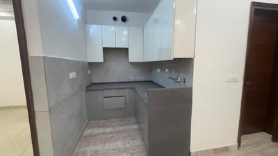 Kitchen Image of 1000 Sq.ft 3 BHK Apartment / Flat for sale in Sector 5 Rohini New Delhi for Rs. 8000000