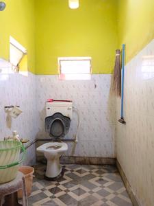 Common Bathroom One Image of 1600 Sq.ft 4 BHK Independent House for sale in Malancha Mahi Nagar Kolkata for Rs. 4200000