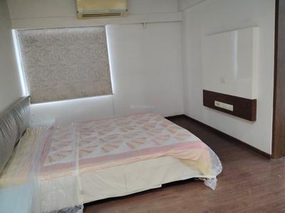 Bedroom Image of 4500 Sq.ft 4 BHK Apartment / Flat for sale in Scarlet Heights, Satellite Ahmedabad for Rs. 36100000