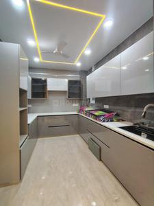 Kitchen Image of 2000 Sq.ft 3 BHK Builder Floor for sale in Saket New Delhi for Rs. 45000000