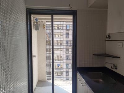 Kitchen Image of 690 Sq.ft 1 BHK Apartment / Flat for sale in Mulund West Mumbai for Rs. 9500000