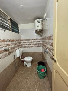 Bathroom Image of 1210 Sq.ft 2 BHK Builder Floor for rent in Murugeshpalya Bengaluru for Rs. 32000