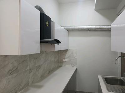 Kitchen Image of 1190 Sq.ft 3 BHK Builder Floor for sale in Signature Global City 92 Phase 1, Sector 92 Gurgaon for Rs. 12500000
