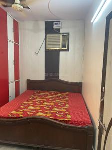 Bedroom Image of 580 Sq.ft 2 BHK Independent House for rent in Shalimar Bagh New Delhi for Rs. 25000