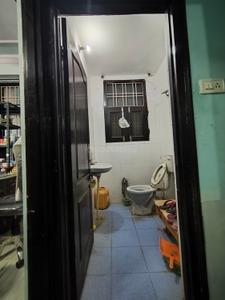 Bathroom Image of 1000 Sq.ft 3 BHK Apartment / Flat for sale in Mohanpura Jaipur for Rs. 5000000