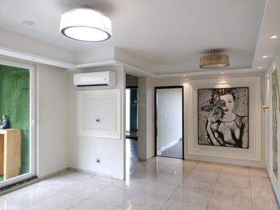 Living Room Image of 1255 Sq.ft 2 BHK Apartment / Flat for sale in BPTP Discovery Park, Sector 80 Faridabad for Rs. 10500000