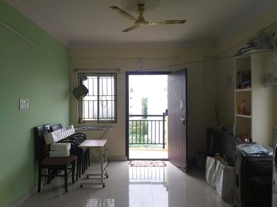Living Room Image of 900 Sq.ft 2 BHK Independent House for rent in  Panchamukhi Enclave, Whitefield Bengaluru for Rs. 16000
