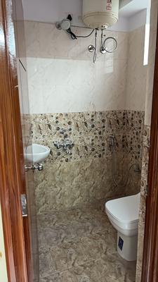 Bathroom Image of 688 Sq.ft 1 BHK Apartment / Flat for rent in Bilekahalli Bengaluru for Rs. 24991