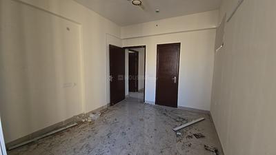 Bedroom Image of 1350 Sq.ft 3 BHK Apartment / Flat for sale in Amrapali Heartbeat City IV, Sector 107 Noida for Rs. 14800000