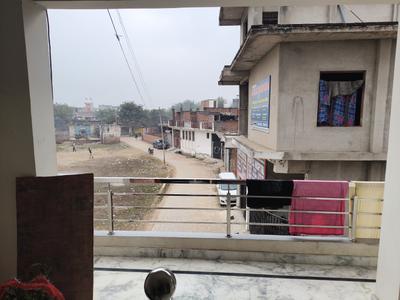 Balcony Image of 350 Sq.ft 1 BHK Independent House for rent in Navi Kot Nandana Lucknow for Rs. 7000