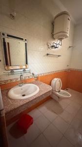 Image of 2250 Sq.ft 2 BHK Builder Floor for rent in Sector 14, Gurgaon for Rs. 32000