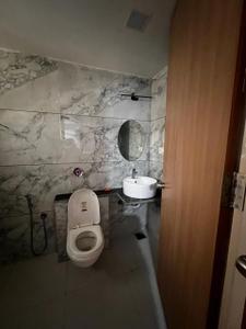 Image of 1820 Sq.ft 3 BHK Apartment / Flat for rent in Maninagar, Ahmedabad for Rs. 35000