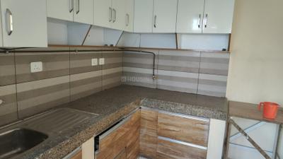 Kitchen Image of 2352 Sq.ft 4 BHK Apartment / Flat for sale in Paras Dews, Sector 106 Gurgaon for Rs. 21000000