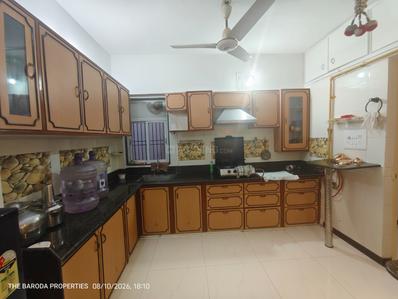 Kitchen Image of 1500 Sq.ft 3 BHK Apartment / Flat for sale in Akota Vadodara for Rs. 6000000
